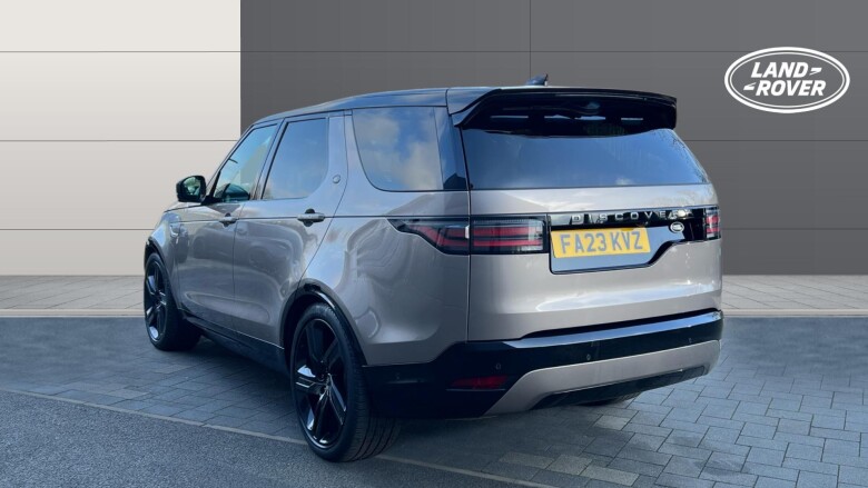 Land Rover Discovery 3.0 D300 R-Dynamic HSE 5dr Auto Diesel Station Wagon